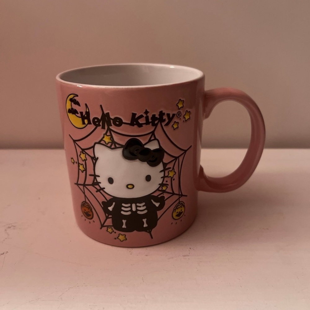 Hello Kitty Halloween Mug New